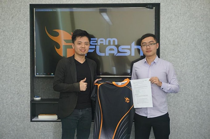 Team Flash acquires Vietnamese AOV team ProArmy