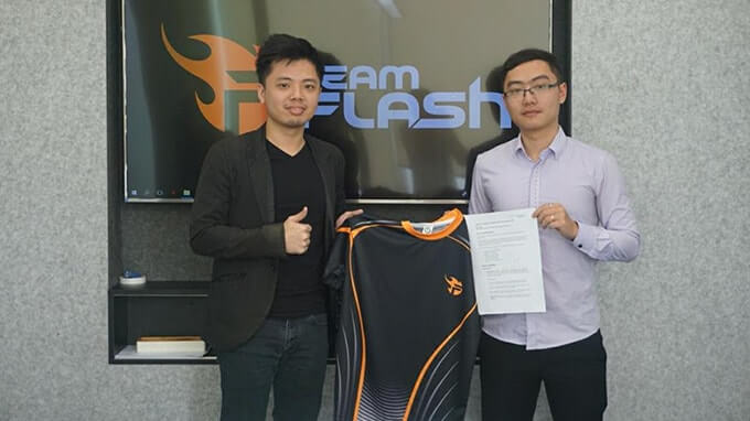 Team Flash acquires Vietnamese AOV team ProArmy