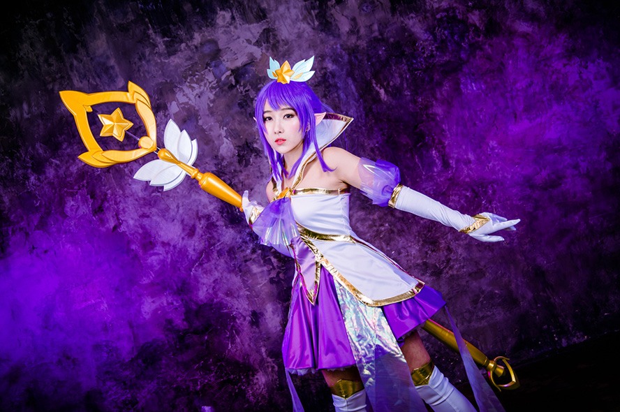 Watch Beautiful Star Guardian Cosplays