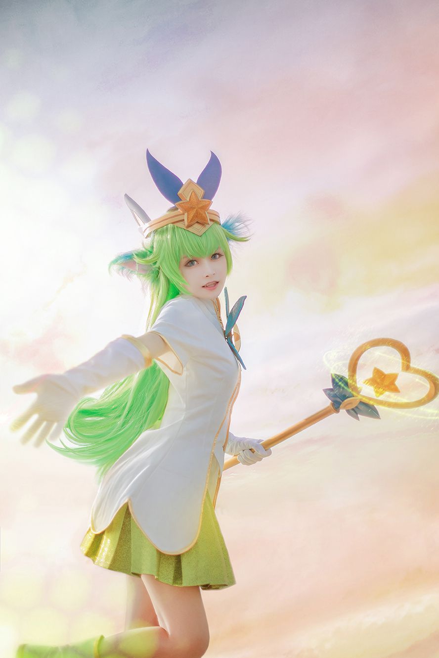 Watch cute Lulu Star Guardian cosplay by Maki