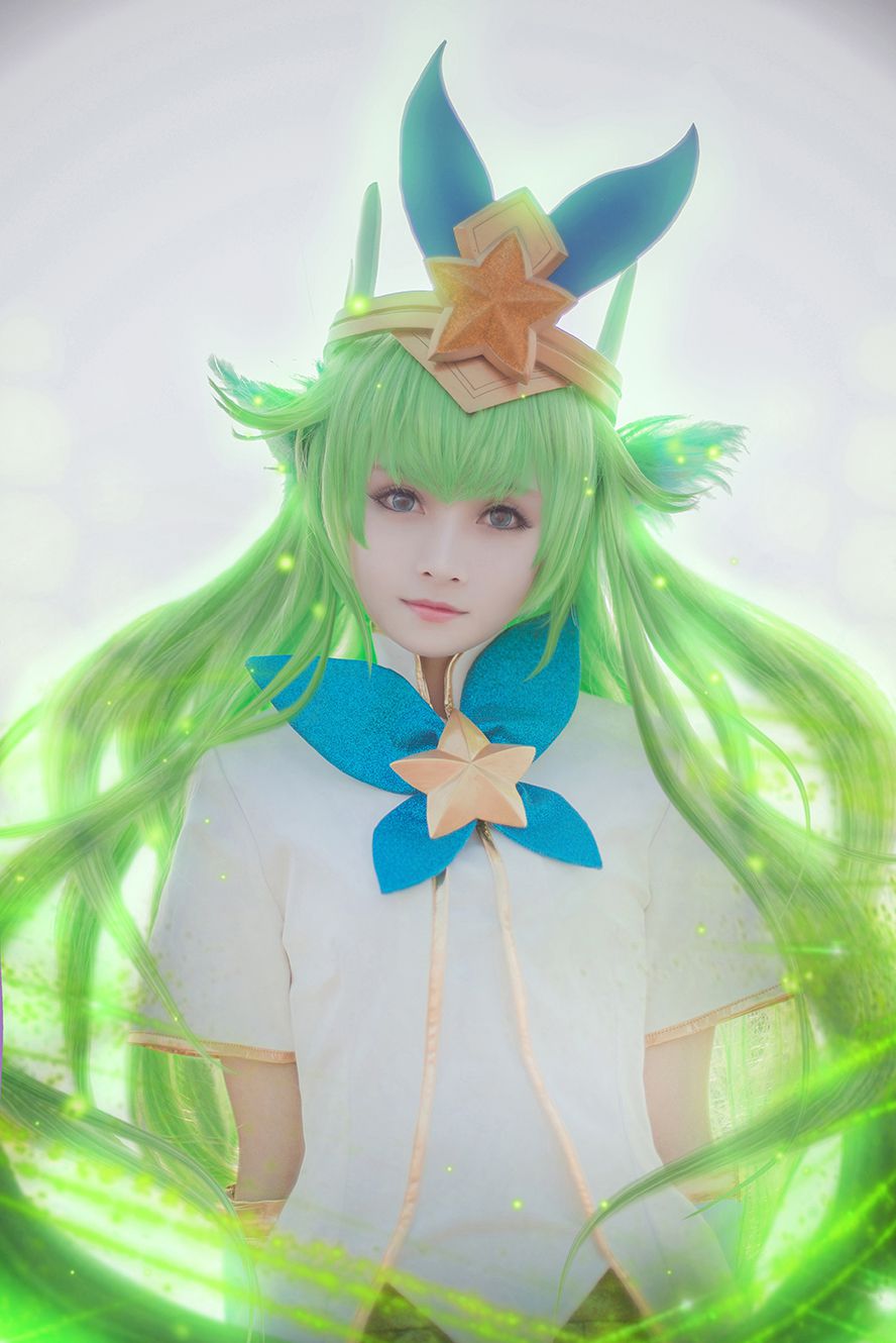 Watch cute Lulu Star Guardian cosplay by Maki