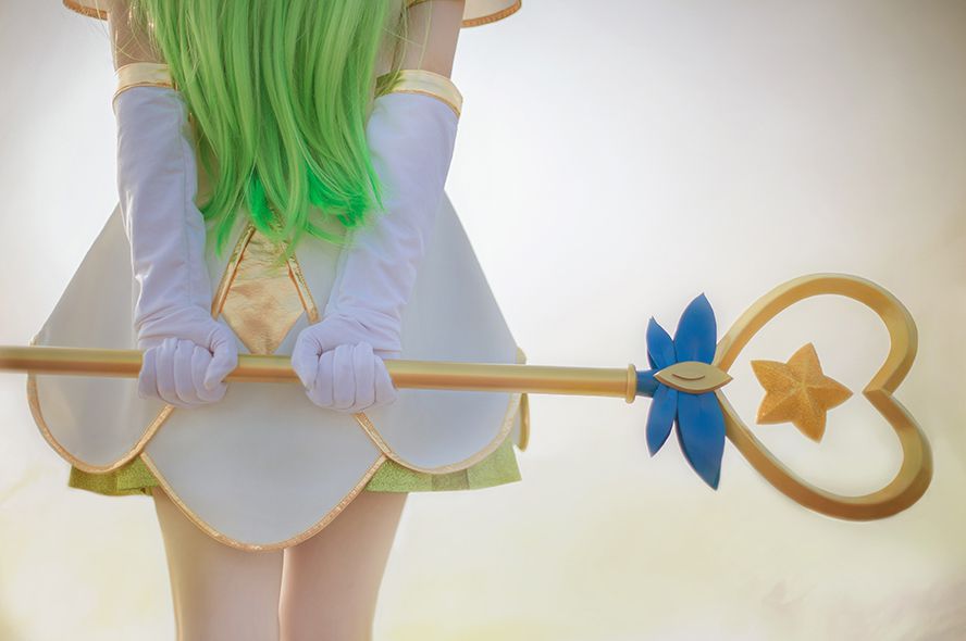 Watch cute Lulu Star Guardian cosplay by Maki