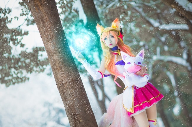 Beautiful Star Guardian Ahri Cosplay by Dong Dong Guai