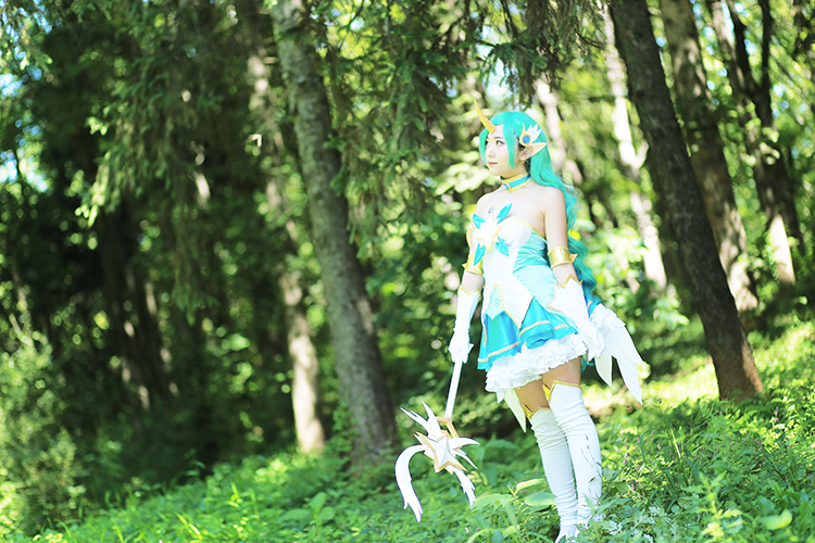 Star Guardian Soraka Cosplay by Korean cosplayer Aleah