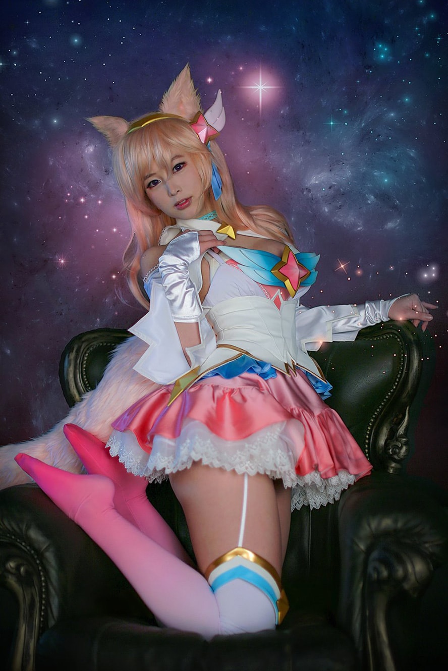 Excellent Star Guardian Ahri Cosplay by Doremi