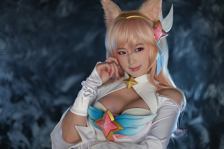 Excellent Star Guardian Ahri Cosplay by Doremi