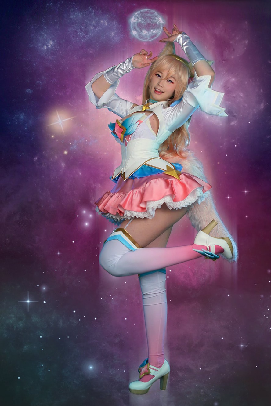 Excellent Star Guardian Ahri Cosplay by Doremi